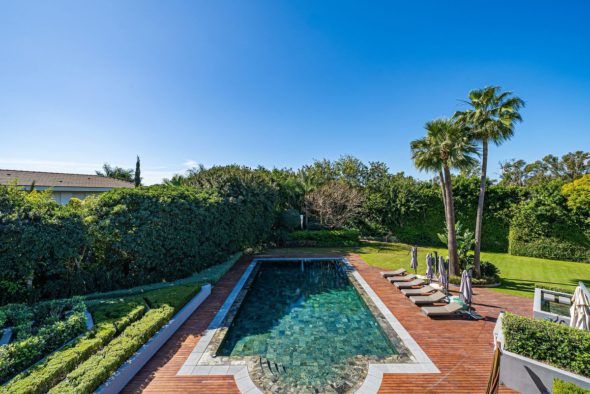 Vrijstaande Villa in Guadalmina Baja-3