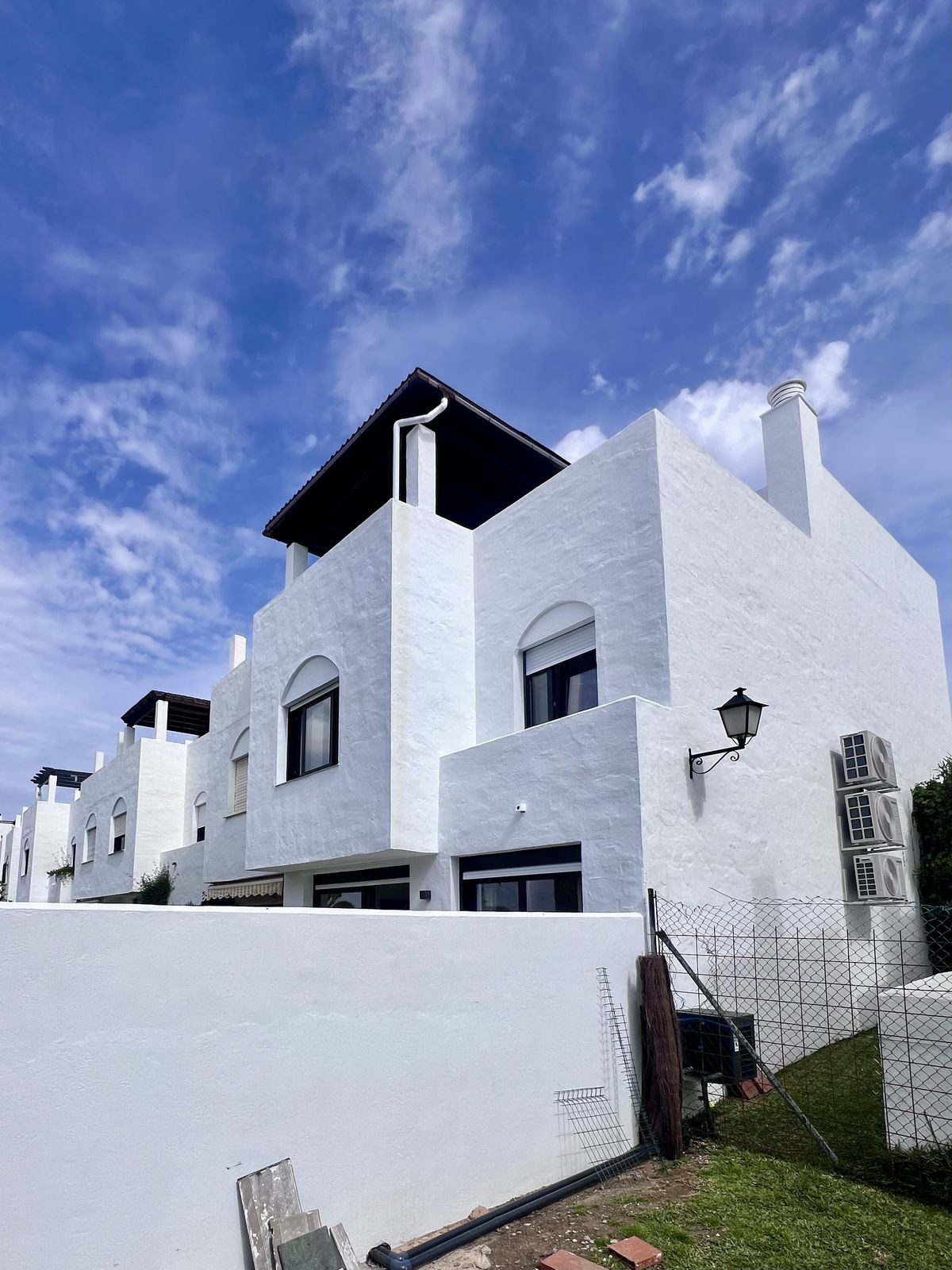 Geschakelde Woning in Guadalmina Baja-1