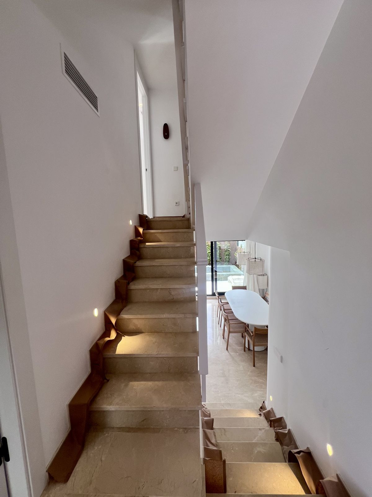Geschakelde Woning in Guadalmina Baja-12