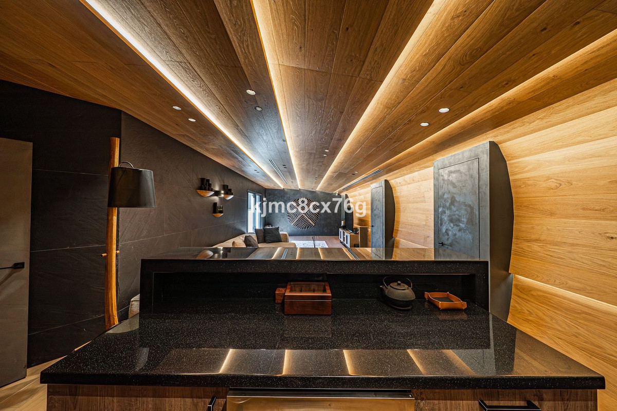 Property main view 60