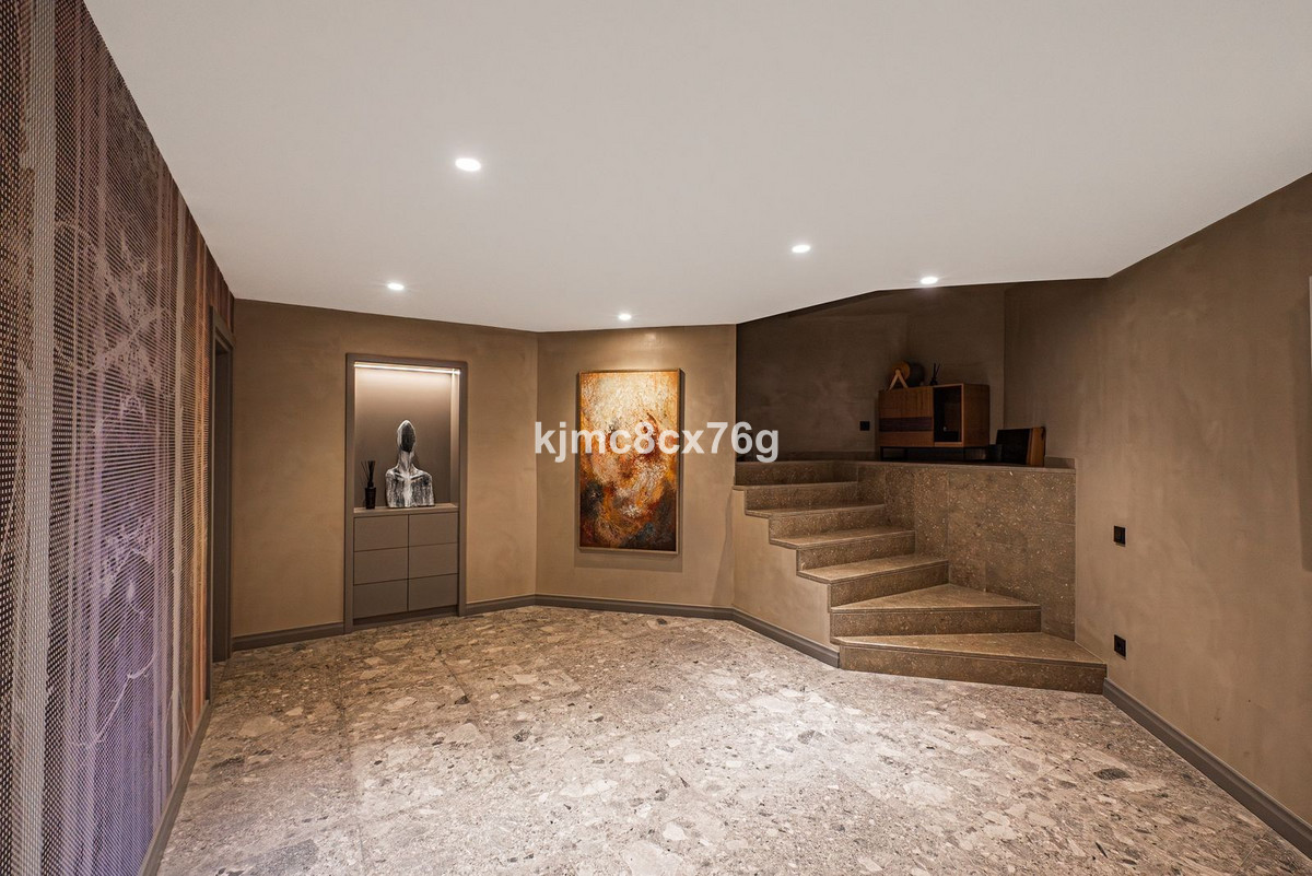 Property main view 68