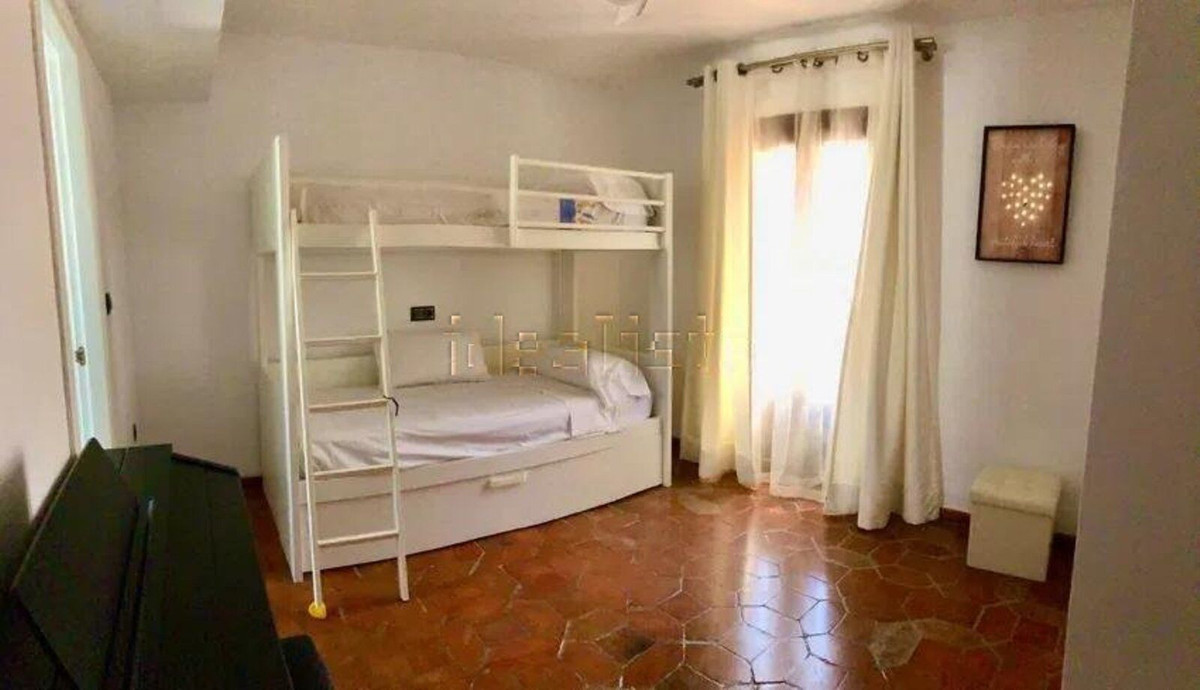 Property main view 16