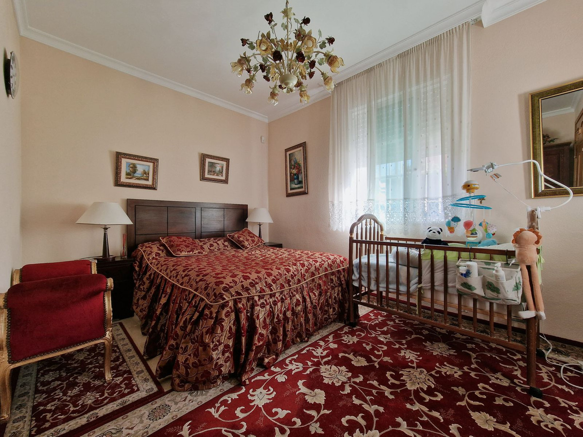 Huis te koop in Guadalmina Baja | 5 slaapkamers H5110717