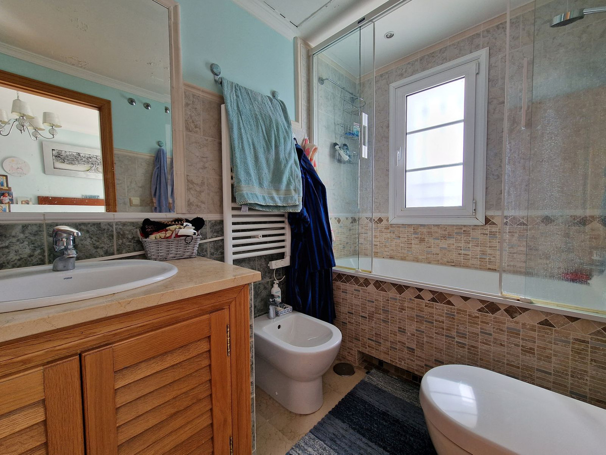 Huis te koop in Guadalmina Baja | 5 slaapkamers H5110717