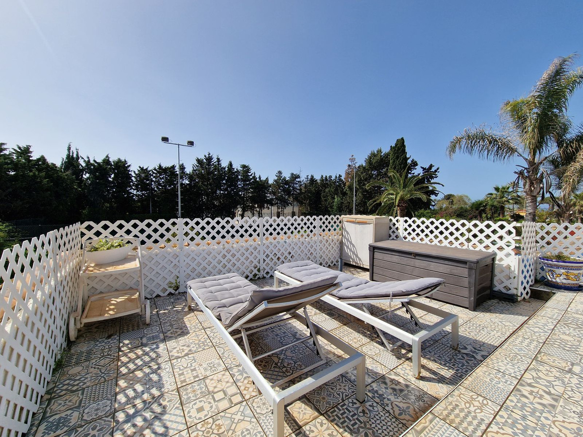 Huis te koop in Guadalmina Baja | 5 slaapkamers H5110717