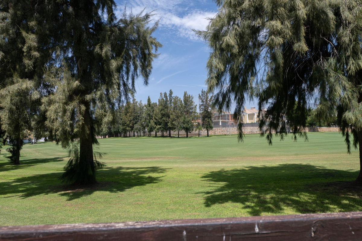 Huis te koop in Guadalmina Baja | 5 slaapkamers H5148274