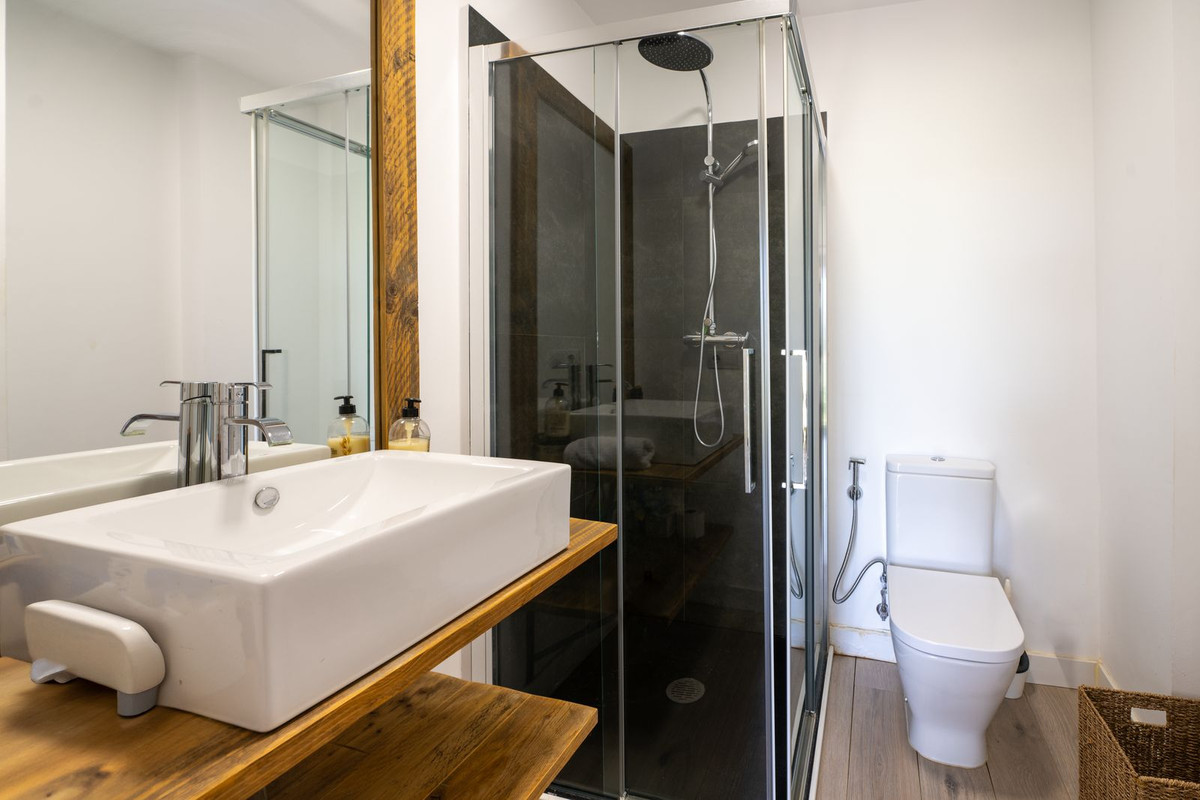 Huis te koop in Guadalmina Baja | 5 slaapkamers H5148274