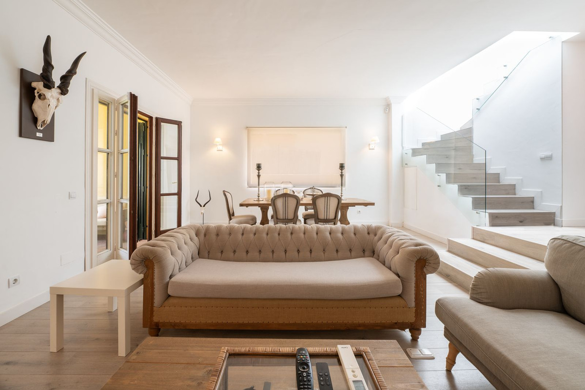 Huis te koop in Guadalmina Baja | 5 slaapkamers H5148274