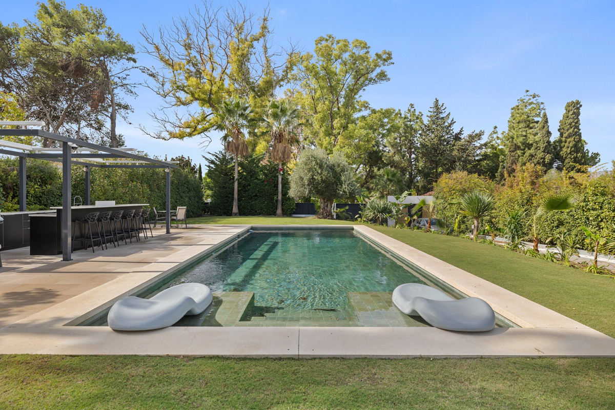 Huis te koop in Guadalmina Baja | 6 slaapkamers H5151001