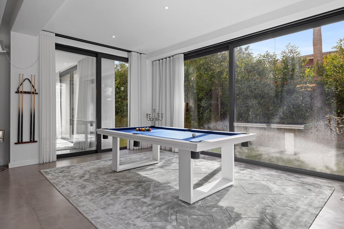 Huis te koop in Guadalmina Baja | 6 slaapkamers H5151001