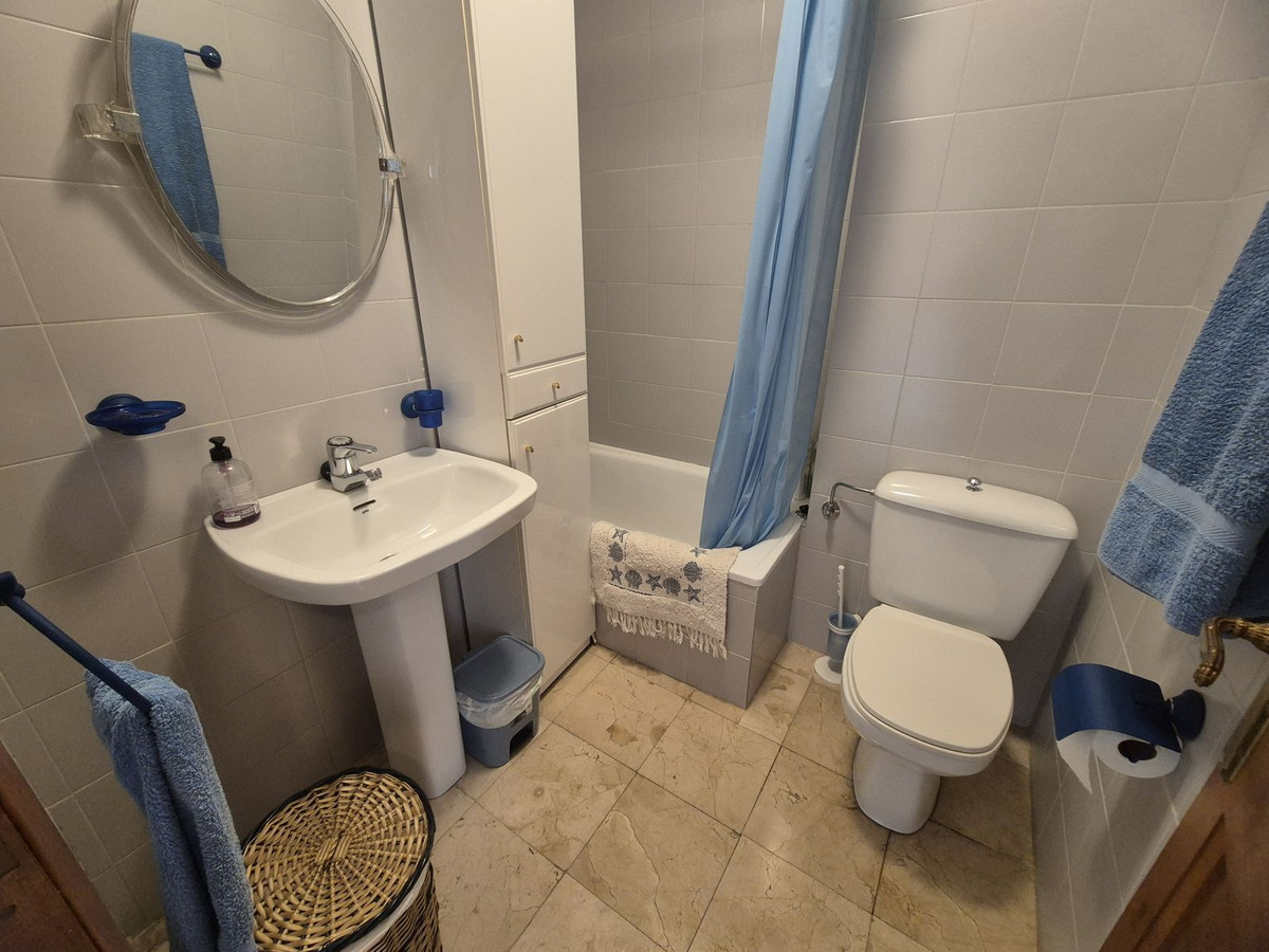 Huis te koop in Guadalmina Baja | 4 slaapkamers H5158777