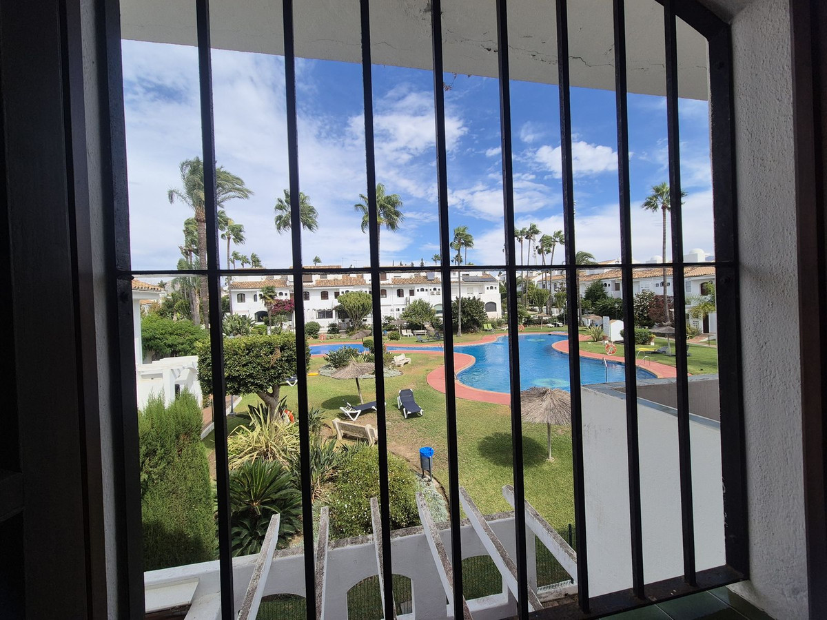 Huis te koop in Guadalmina Baja | 4 slaapkamers H5158777