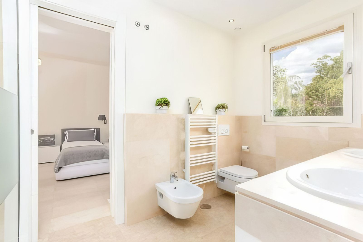Huis te koop in Guadalmina Baja | 3 slaapkamers H5160247