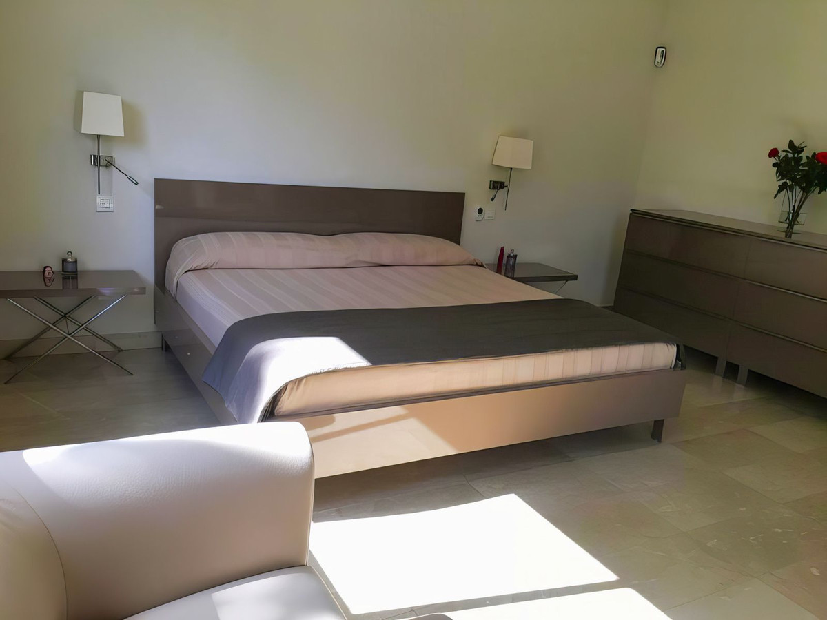 Huis te koop in Guadalmina Baja | 3 slaapkamers H5160247