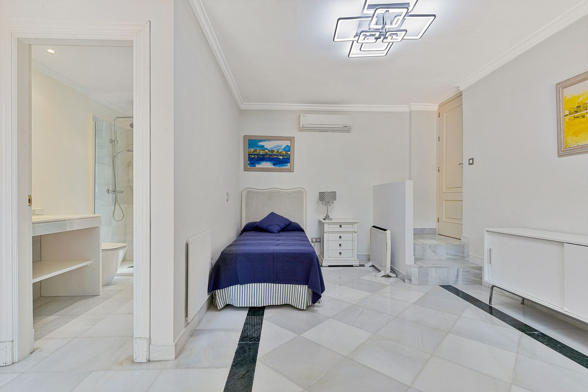 Property main view 16