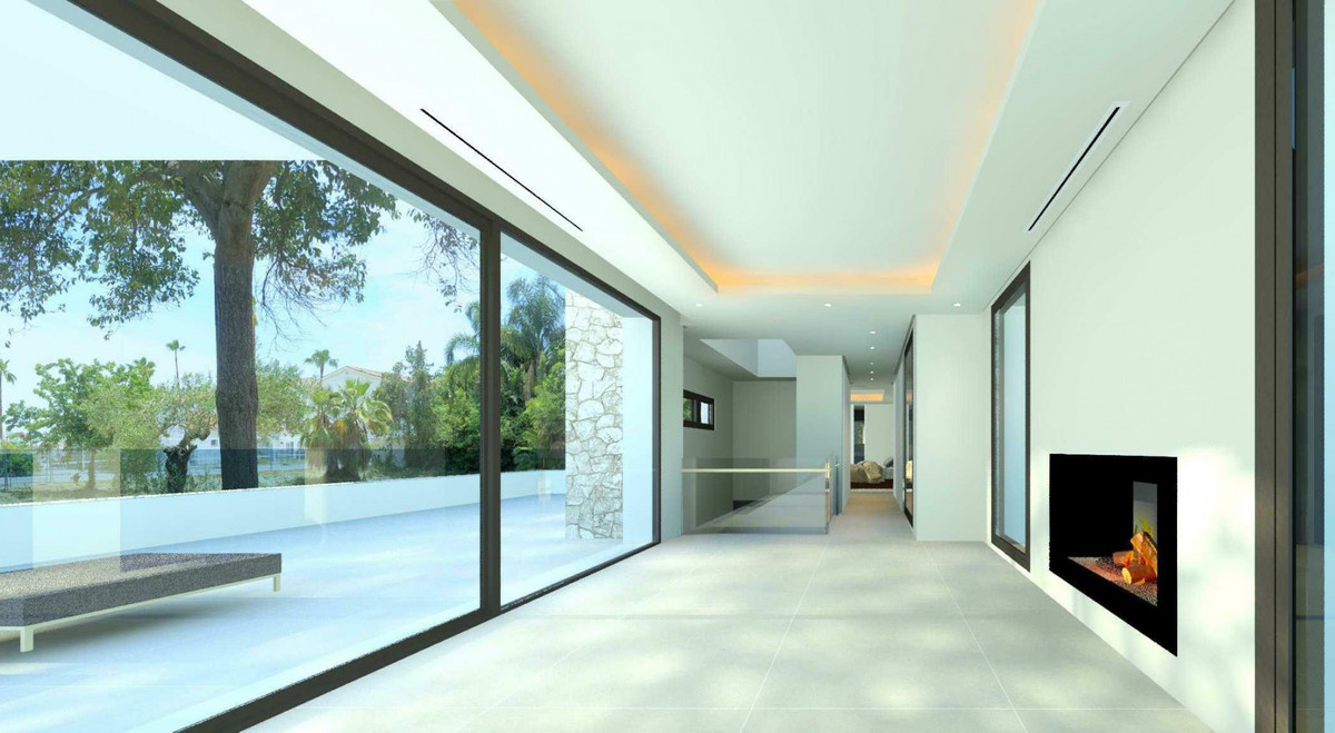 Huis te koop in Guadalmina Baja | 4 slaapkamers H5214583