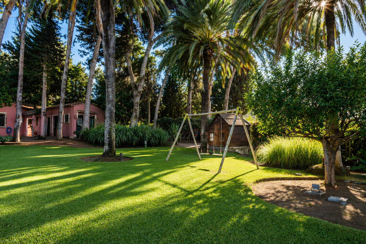 Huis te koop in Guadalmina Baja | 5 slaapkamers H5251645