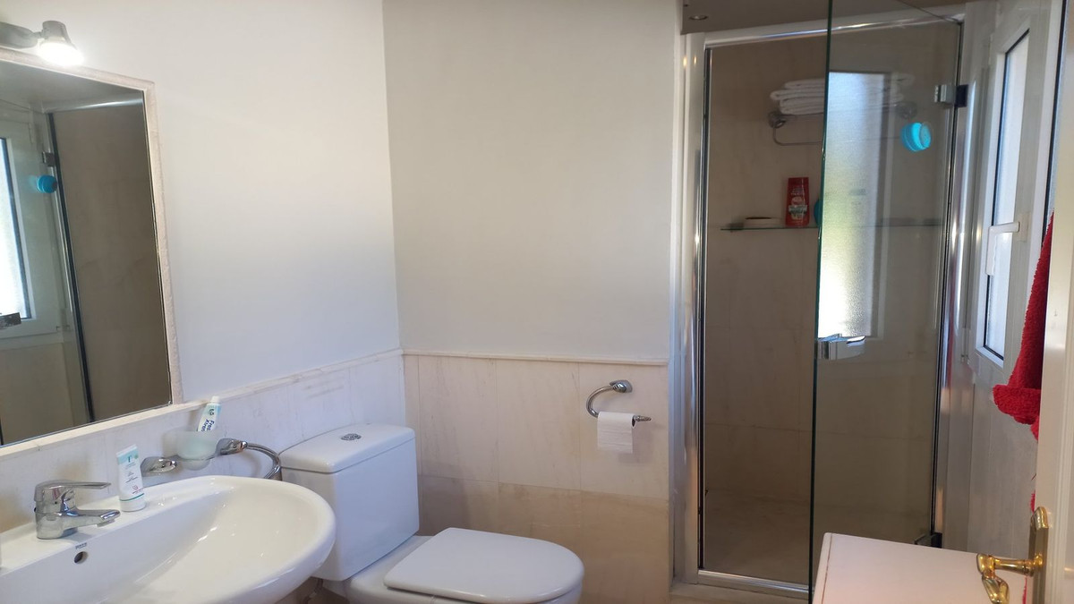 Huis te koop in Guadalmina Baja | 3 slaapkamers H5289574