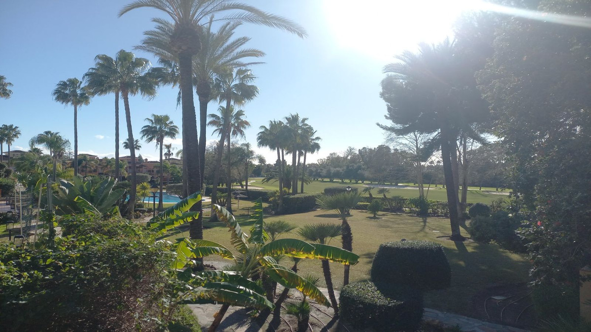 Huis te koop in Guadalmina Baja | 3 slaapkamers H5289574