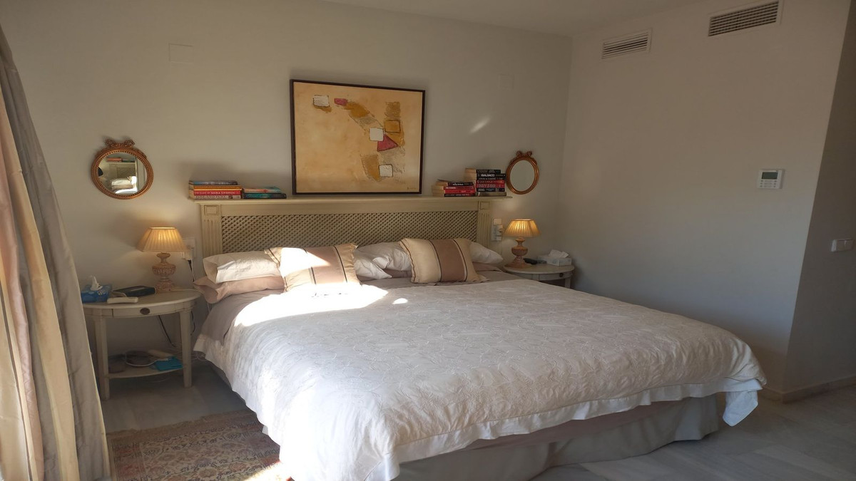 Huis te koop in Guadalmina Baja | 3 slaapkamers H5289574