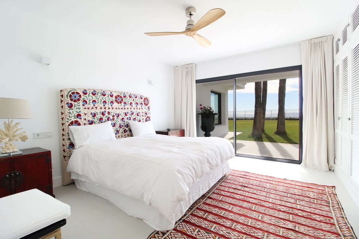 Huis te koop in Guadalmina Baja | 7 slaapkamers H5352334