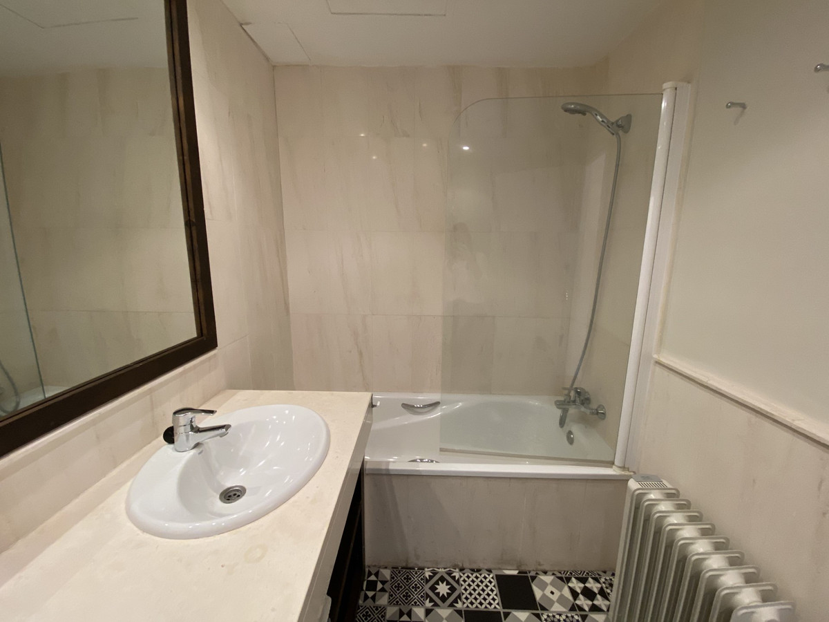 Huis te koop in Guadalmina Baja | 3 slaapkamers H5367493