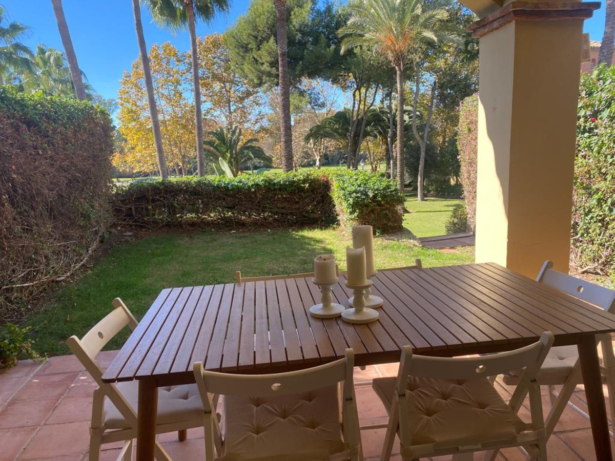 Huis te koop in Guadalmina Baja | 3 slaapkamers H5367493