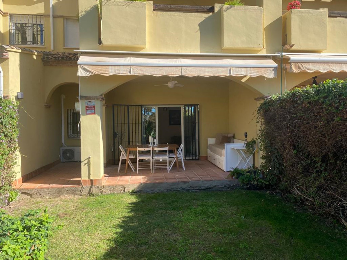 Huis te koop in Guadalmina Baja | 3 slaapkamers H5367493