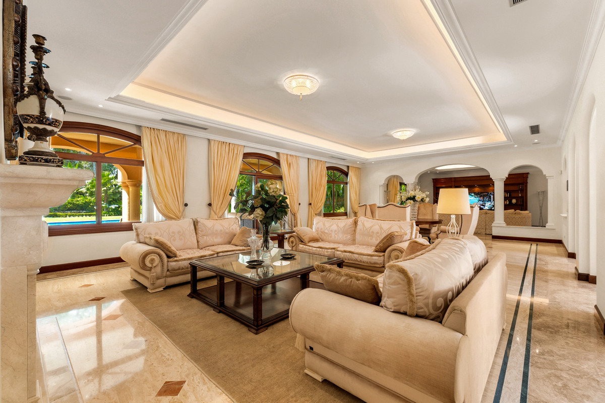 Huis te koop in Guadalmina Baja | 8 slaapkamers H5368981