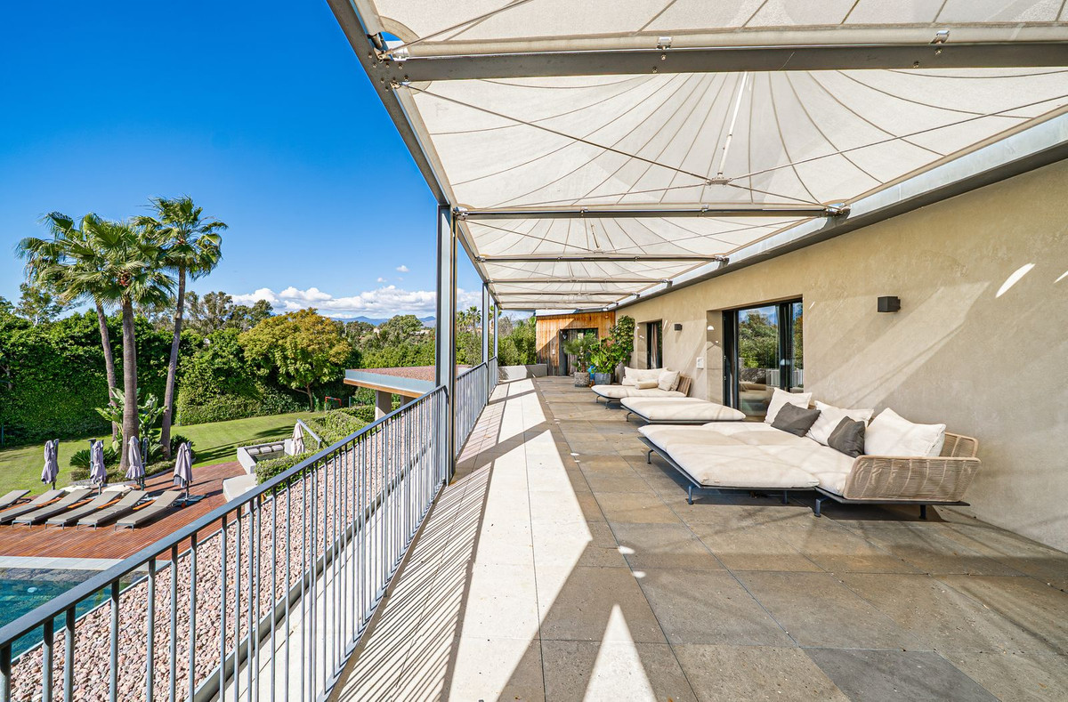 Huis te koop in Guadalmina Baja | 8 slaapkamers H5374861
