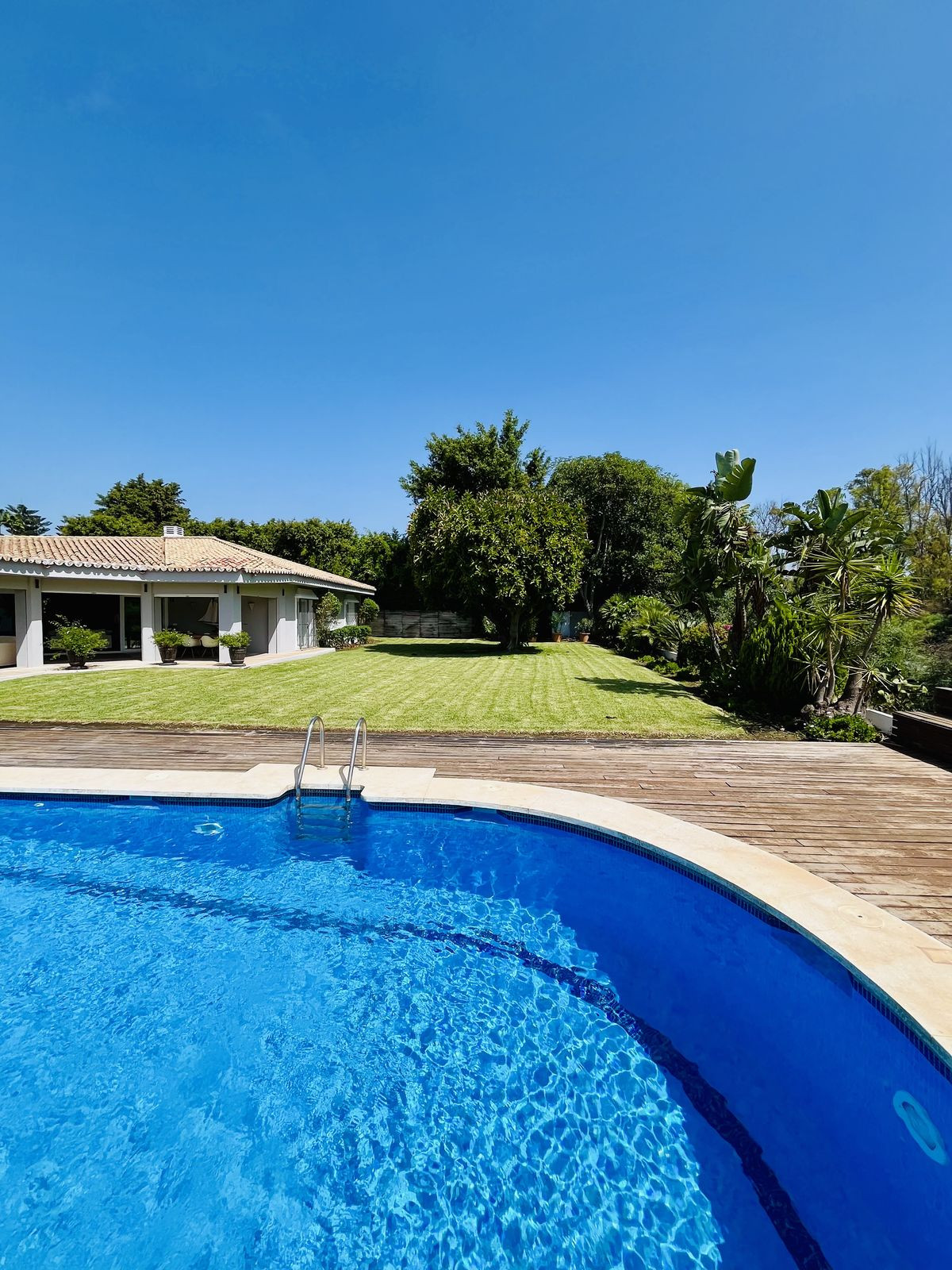 Huis te koop in Guadalmina Baja | 5 slaapkamers H5382502