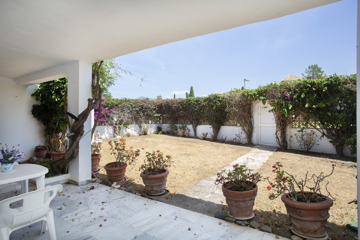 Appartement te koop in Guadalmina Baja | 4 slaapkamers H5427415