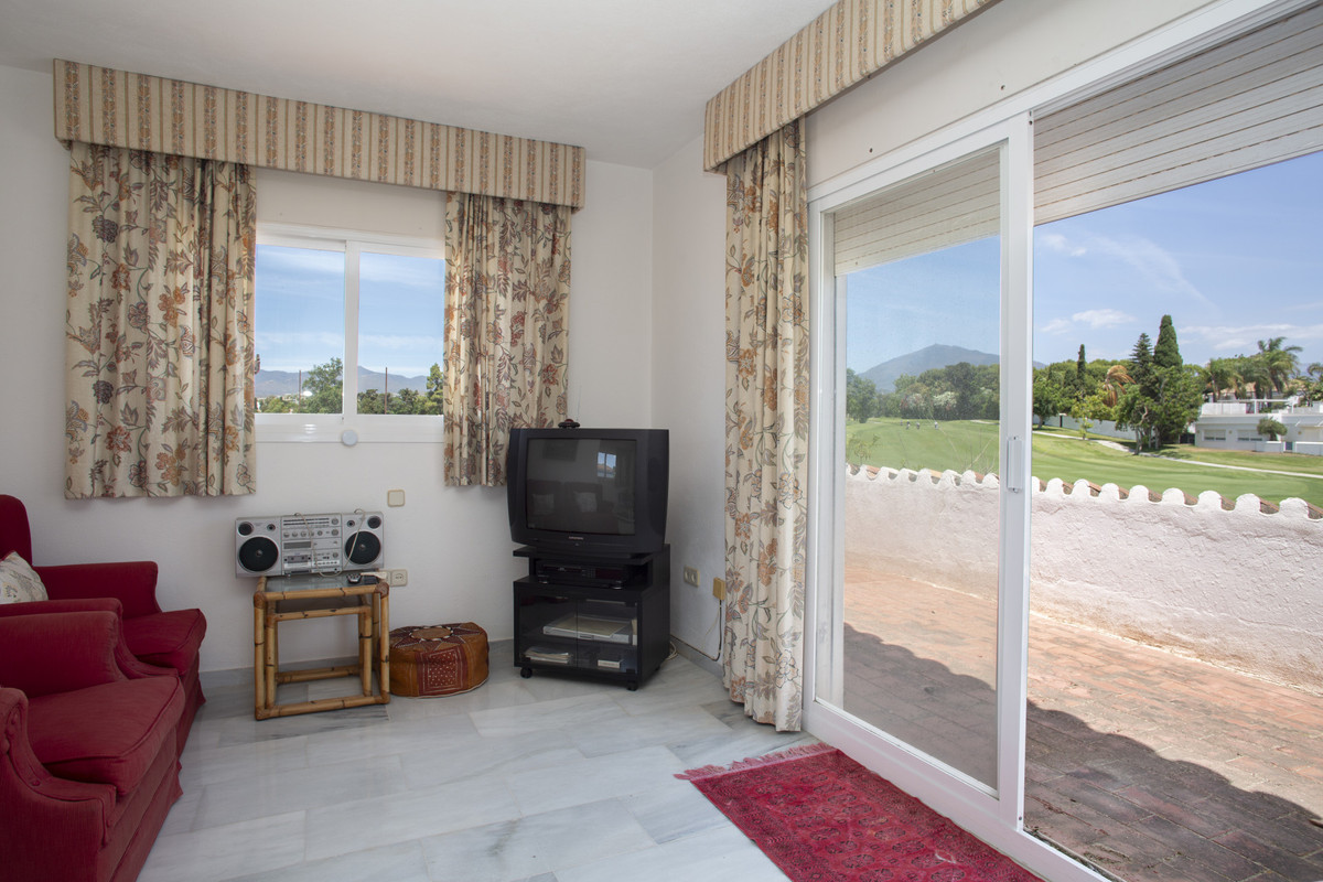 Appartement te koop in Guadalmina Baja | 4 slaapkamers H5427415