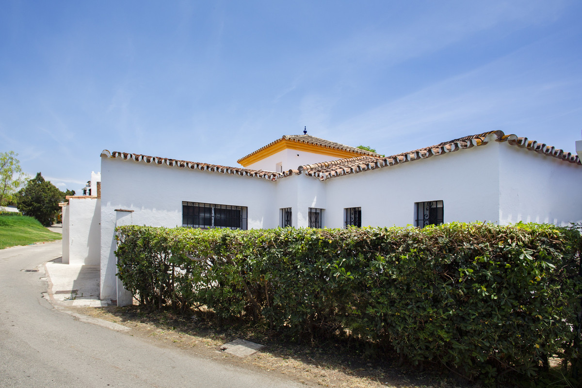 Appartement te koop in Guadalmina Baja | 4 slaapkamers H5427415