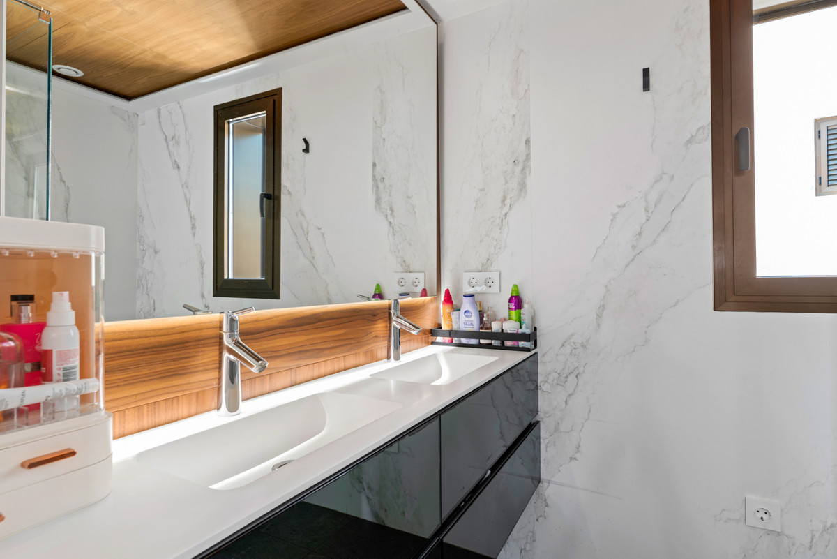 Property main view 16