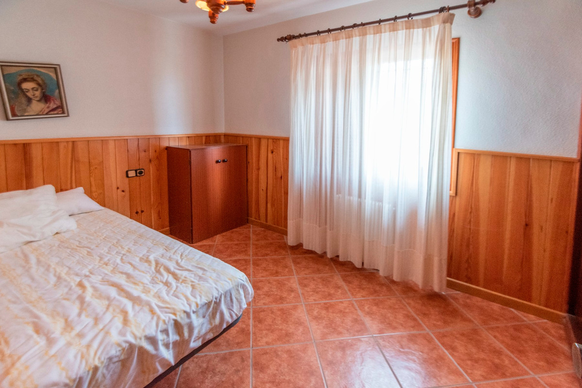 Property main view 34