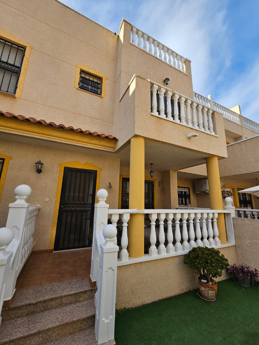 Huis te koop in Guardamar del Segura | 4 slaapkamers H5314783