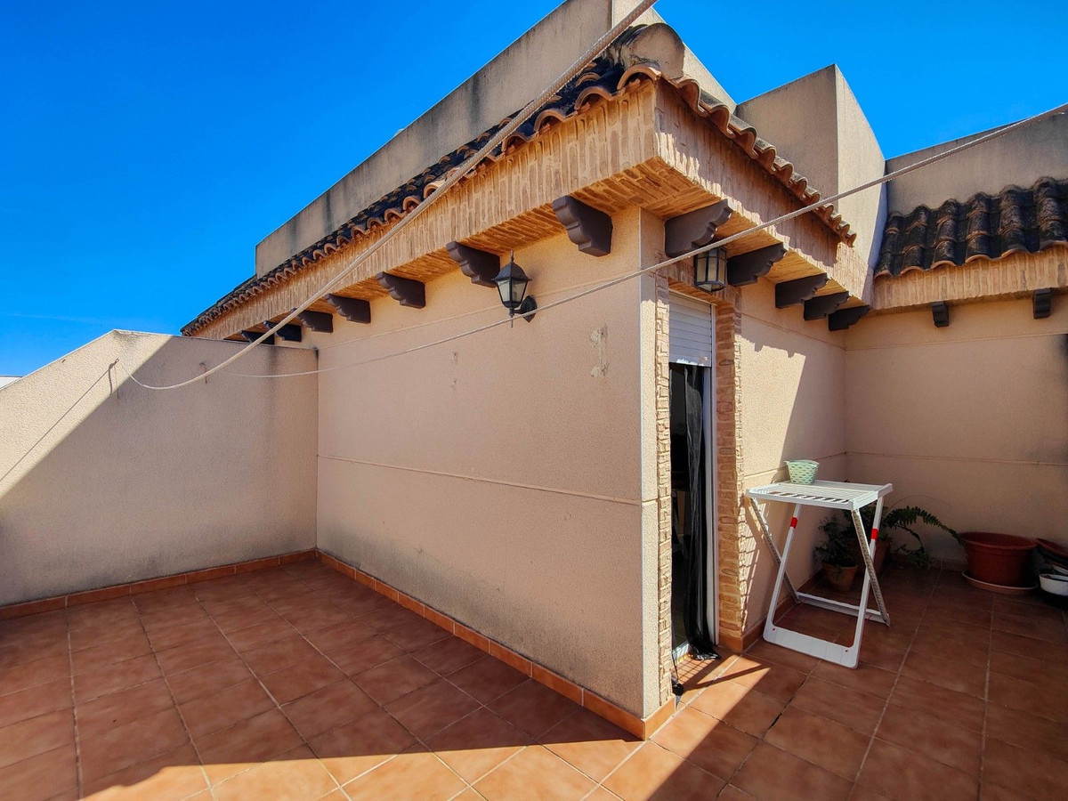 Huis te koop in Guardamar del Segura | 4 slaapkamers H5407258