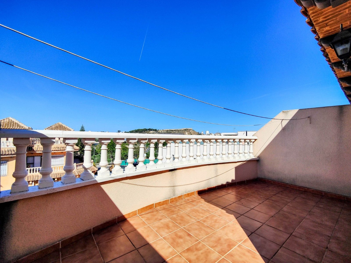 Huis te koop in Guardamar del Segura | 4 slaapkamers H5407258