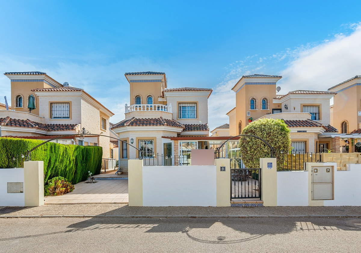 Huis te koop in Guardamar del Segura | 3 slaapkamers H5484673