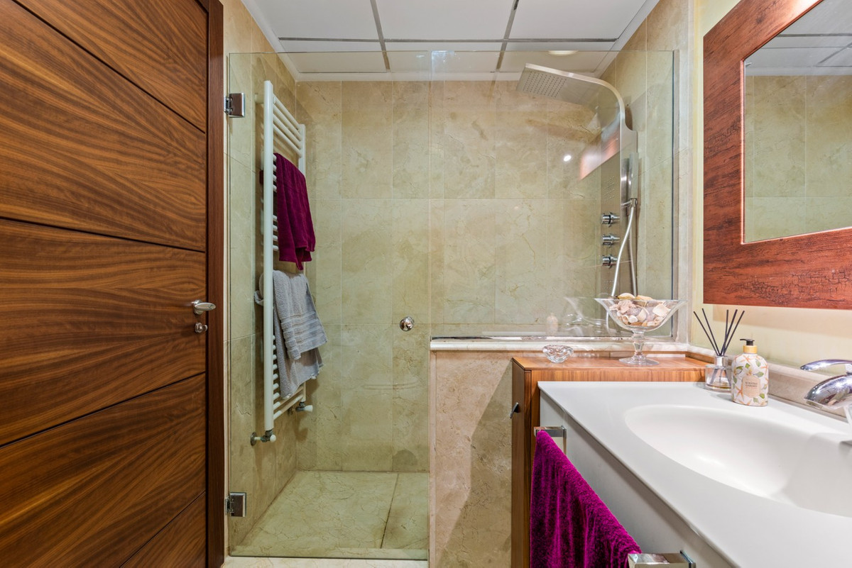 Huis te koop in Guardamar del Segura | 4 slaapkamers H5517139