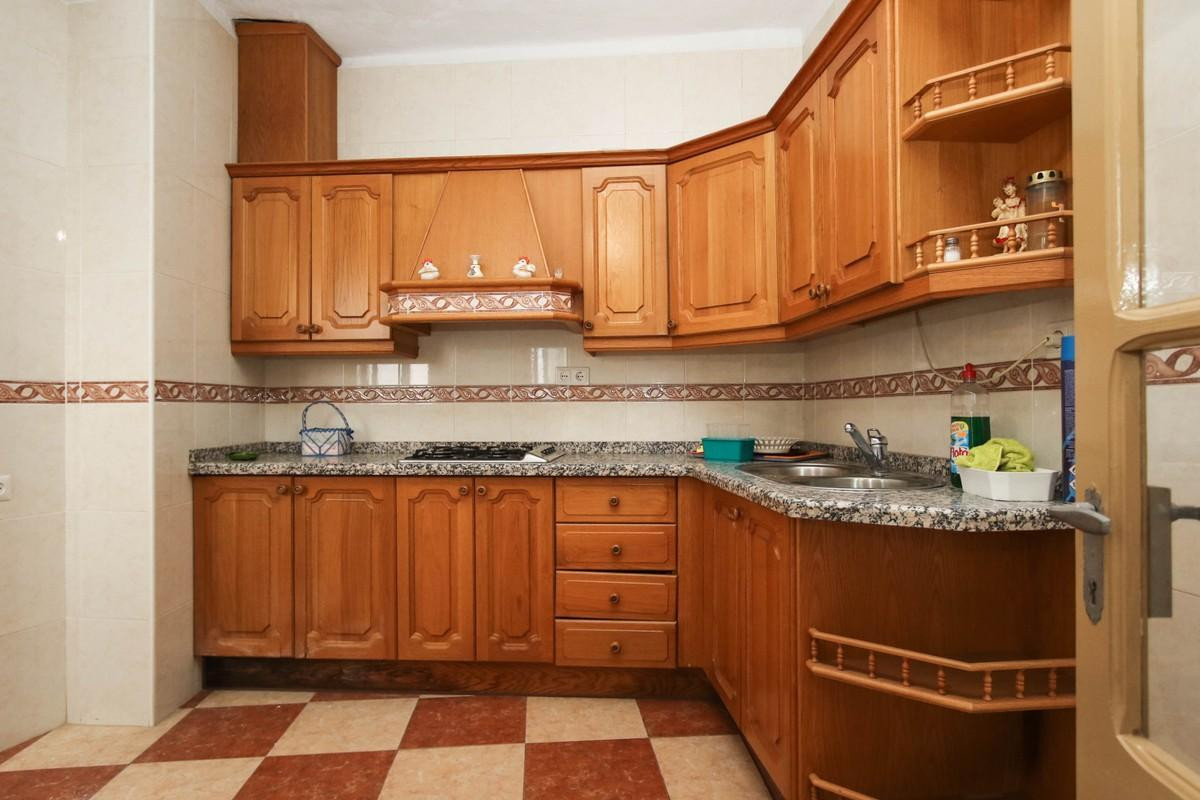 Geschakelde Woning te koop in Guaro | 4 slaapkamers H3845677
