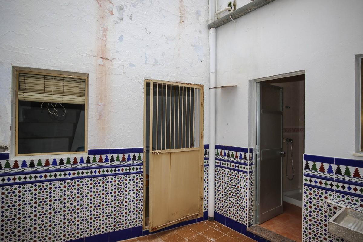 Geschakelde Woning te koop in Guaro | 4 slaapkamers H3845677
