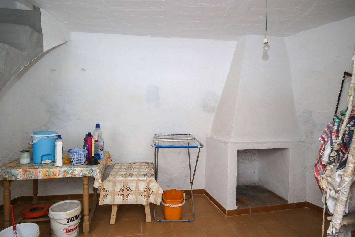 Geschakelde Woning te koop in Guaro | 4 slaapkamers H3845677