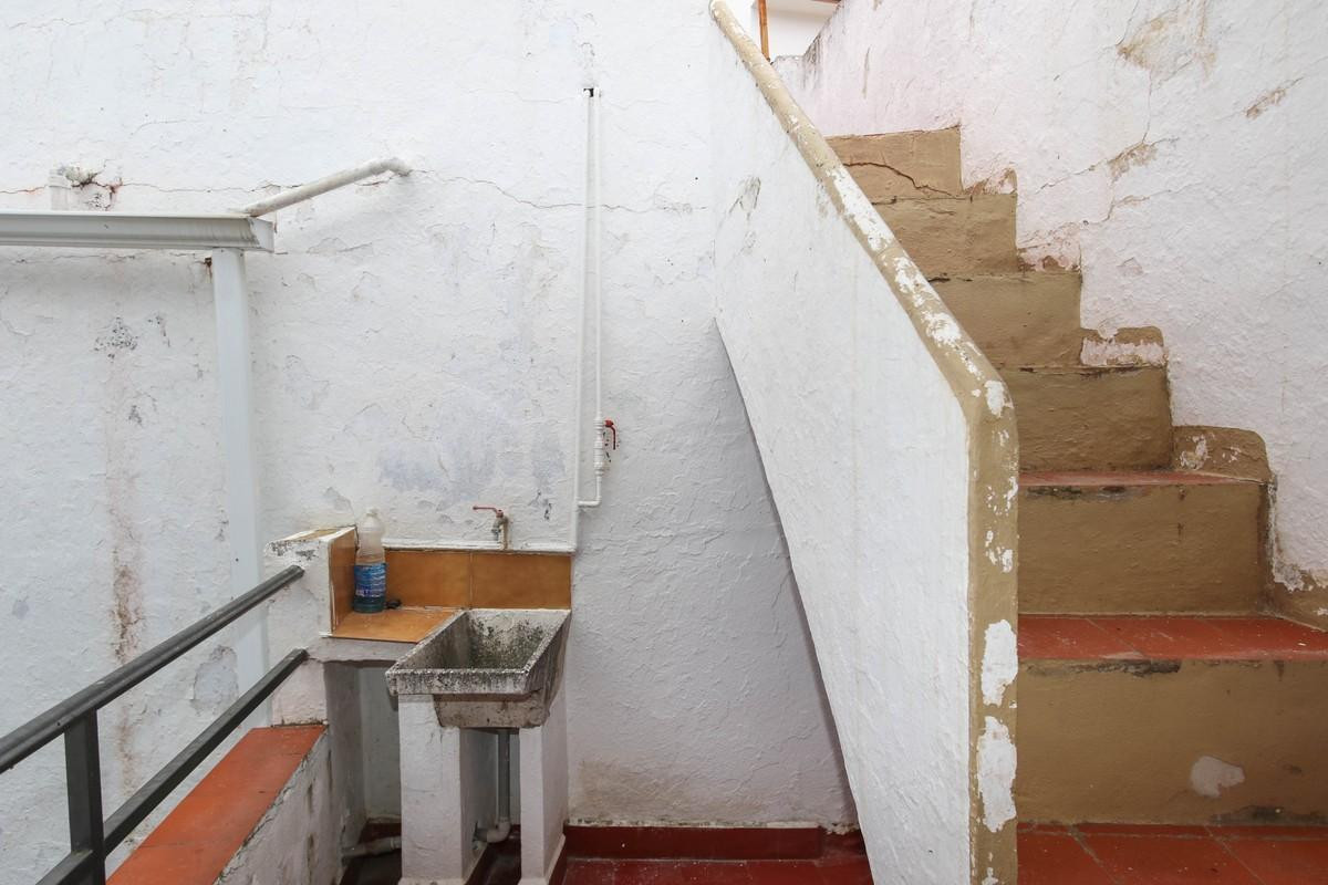 Geschakelde Woning te koop in Guaro | 4 slaapkamers H3845677