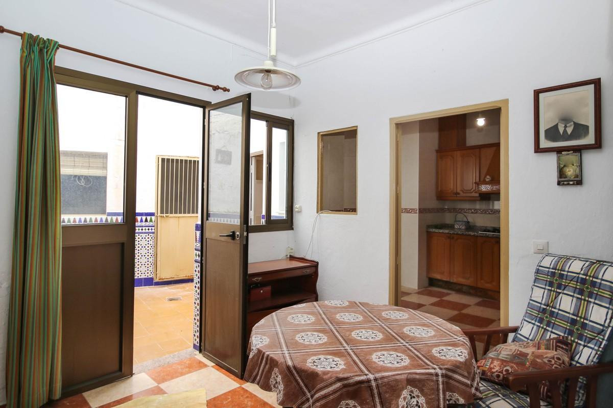 Geschakelde Woning te koop in Guaro | 4 slaapkamers H3845677