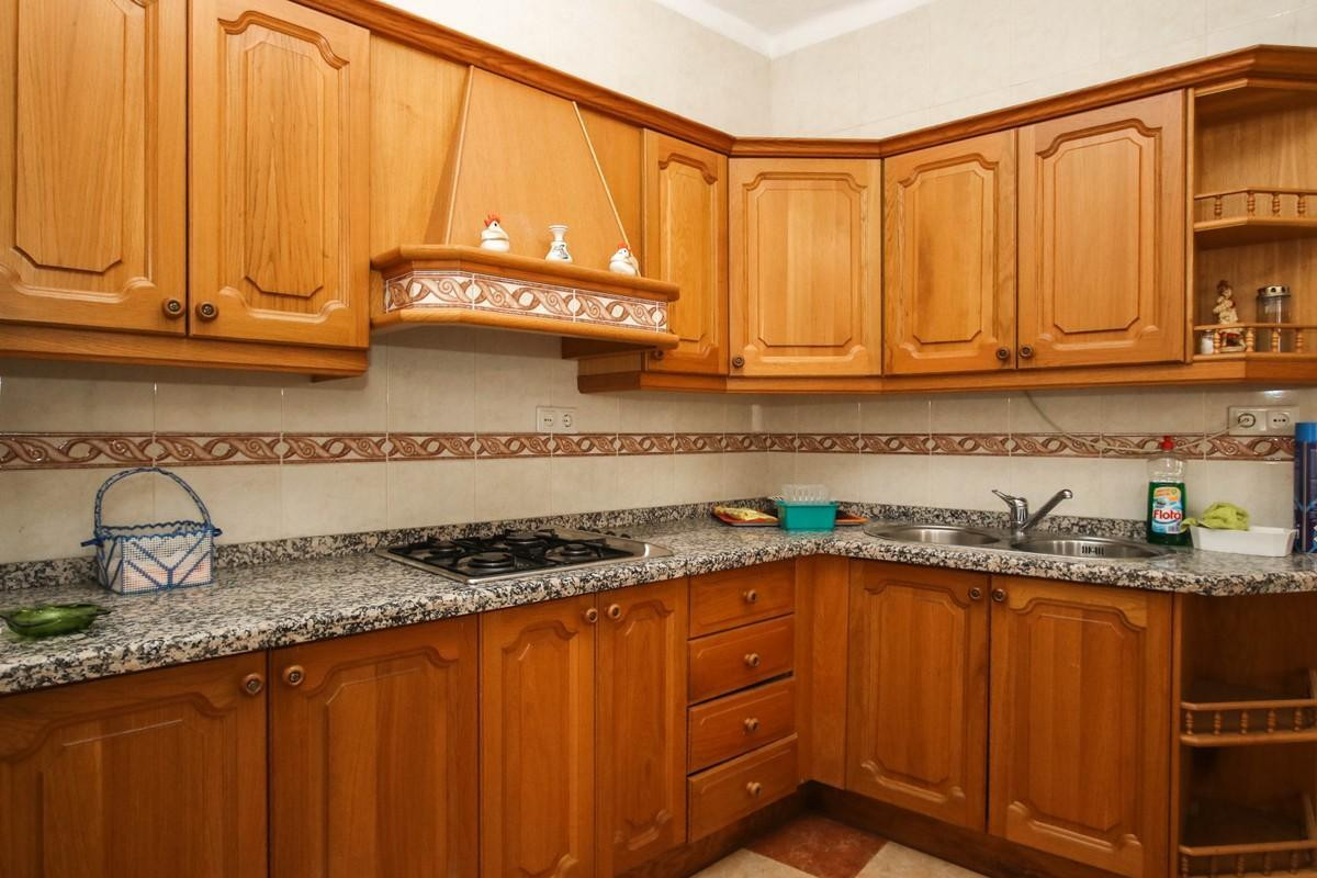 Geschakelde Woning te koop in Guaro | 4 slaapkamers H3845677