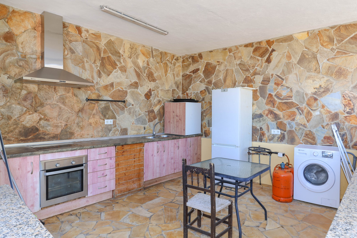 Property main view 36