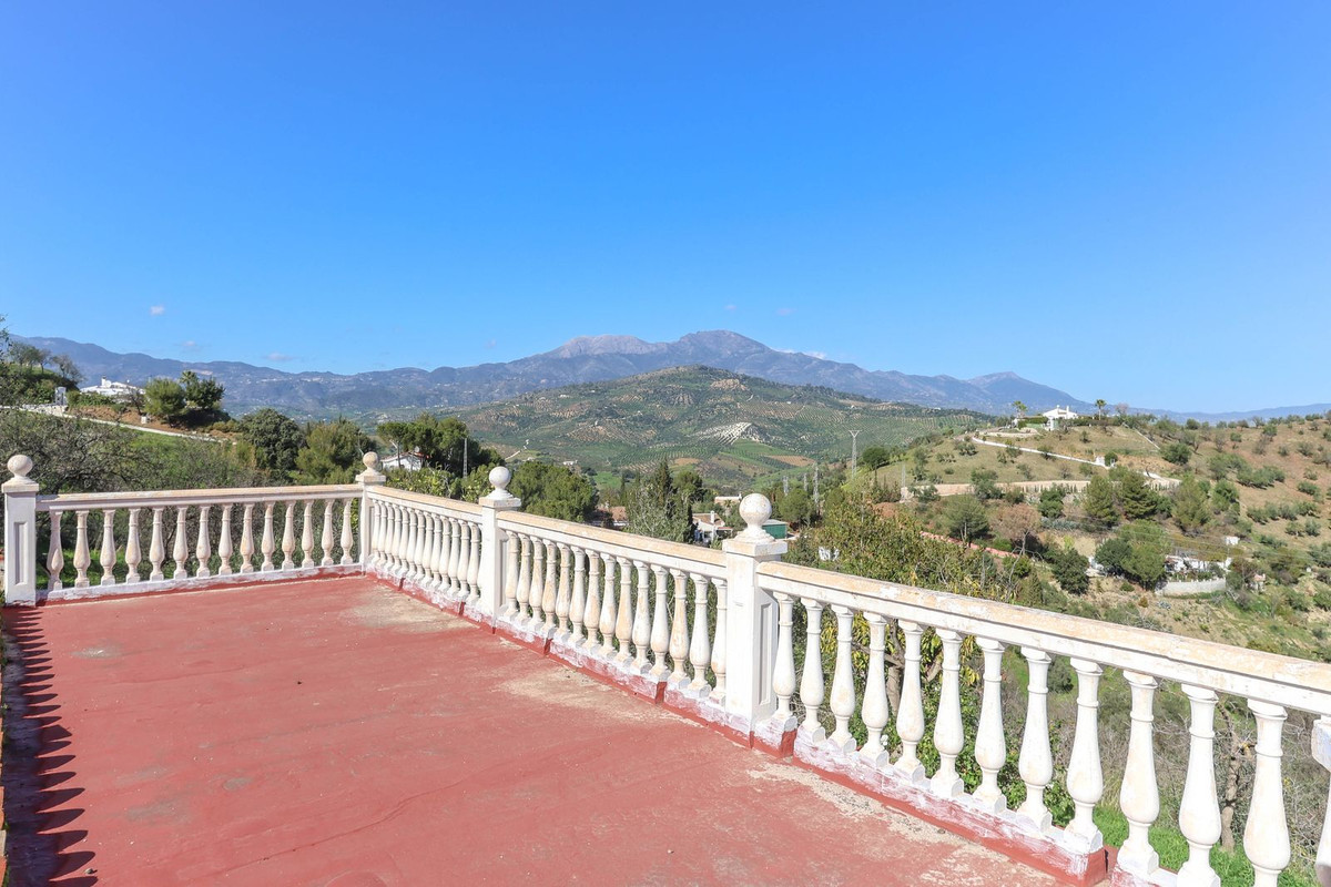 Finca - Cortijo in Guaro-4