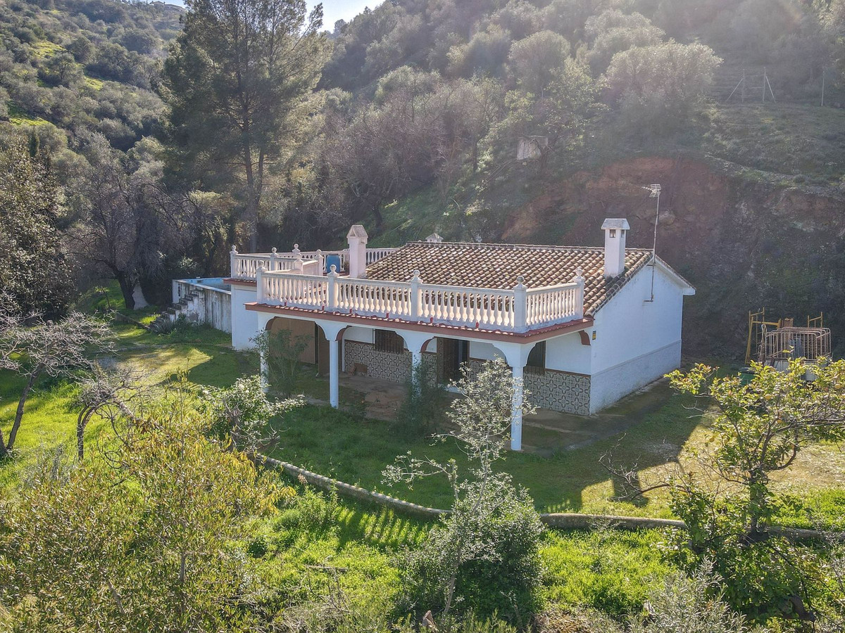 Finca - Cortijo in Guaro-43